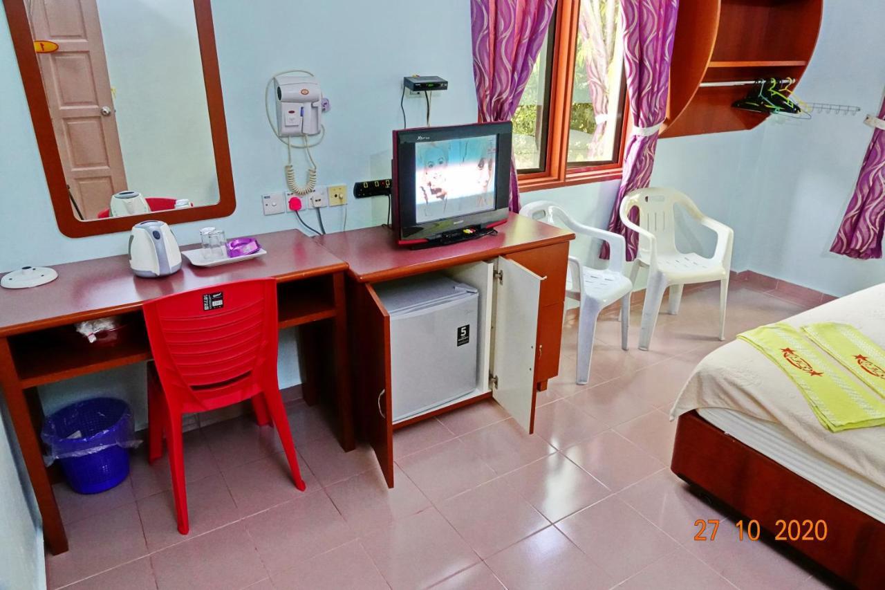 The Room Concept Homestay Kuah Exterior photo