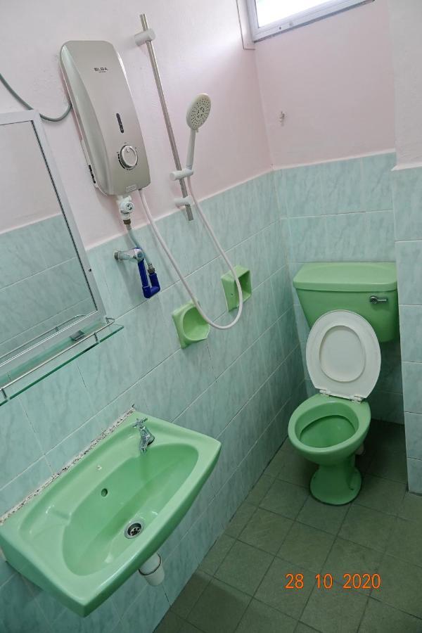 The Room Concept Homestay Kuah Exterior photo