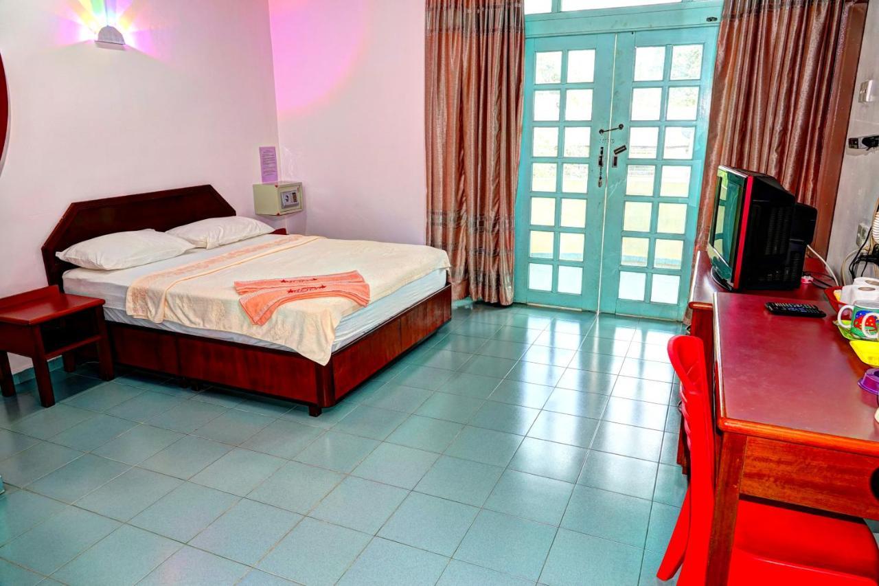 The Room Concept Homestay Kuah Exterior photo